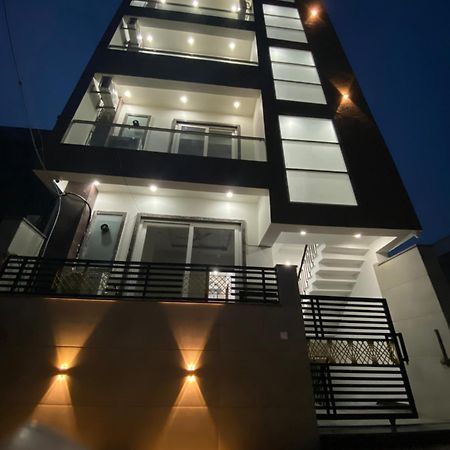 Royal Park Inn Большая Нойда Экстерьер фото